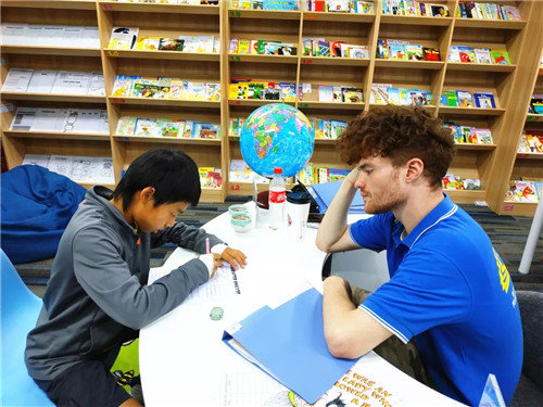 兩個(gè)月 讀完15本書 英語等級(jí)從2.1升至4.0 —學(xué)員Daniel學(xué)習(xí)歷程回顧